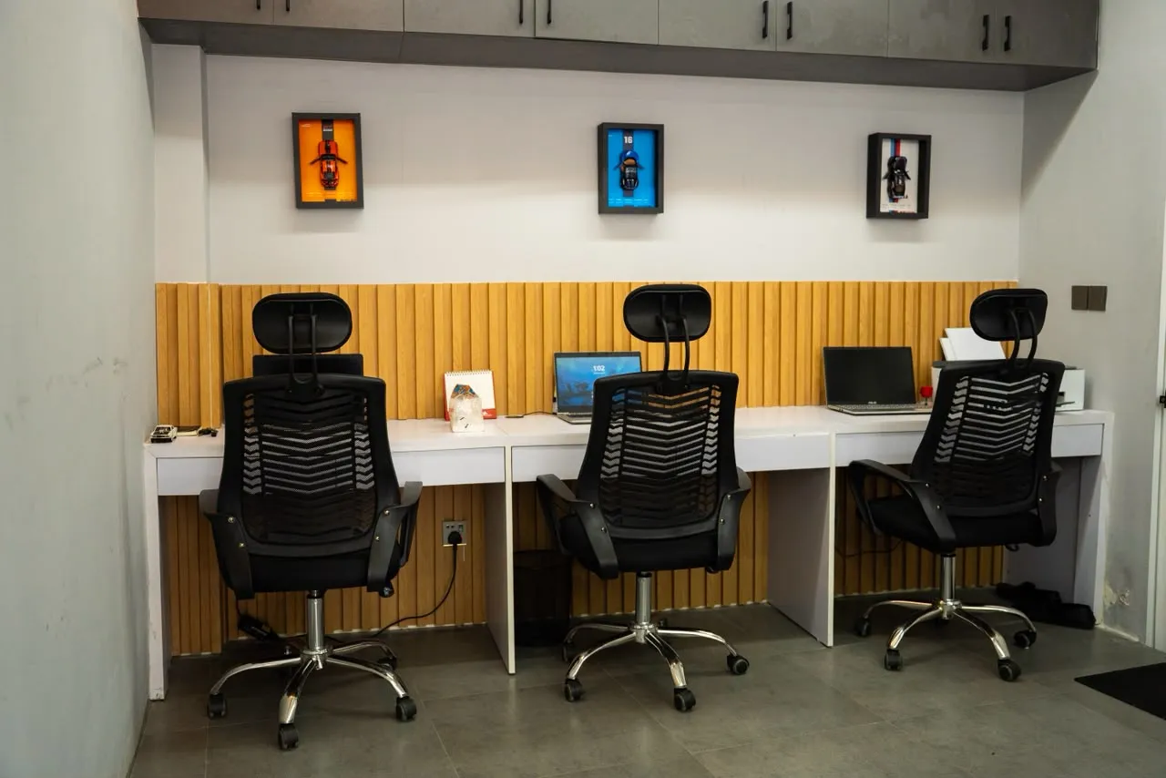 The Dhaka Autos team workspace