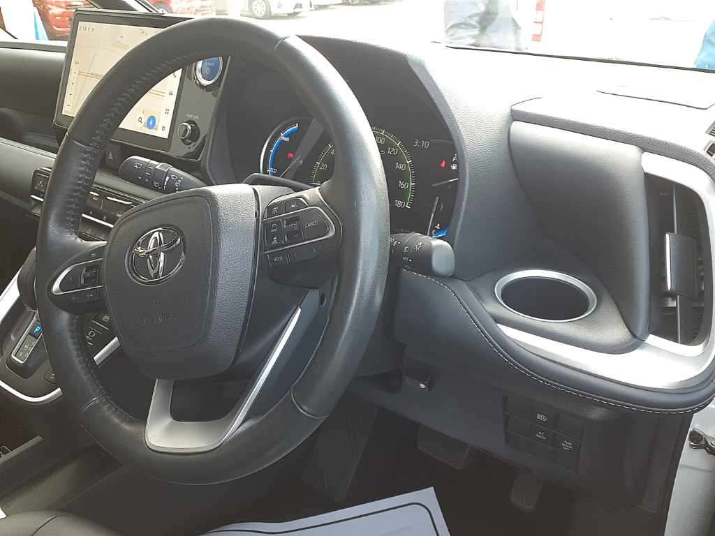 Toyota Noah S-Z