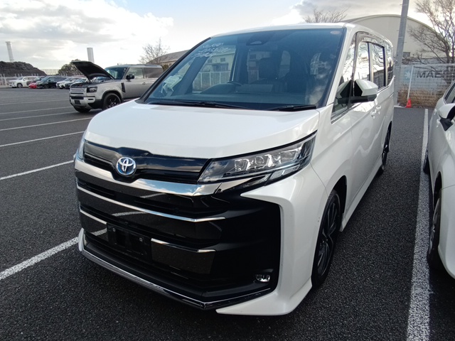 Toyota Noah S-Z