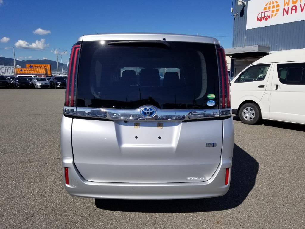 Toyota Noah X