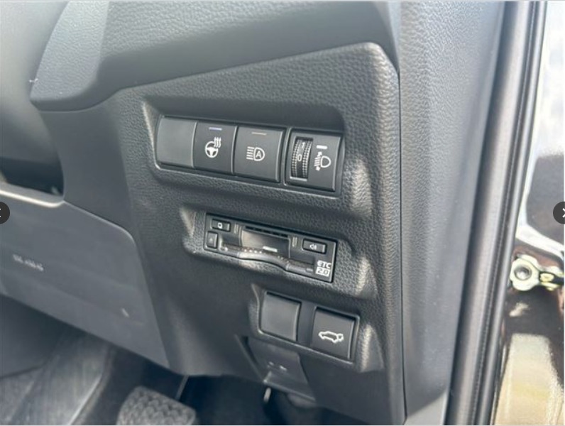 Toyota Corolla Cross Z Leather (F)