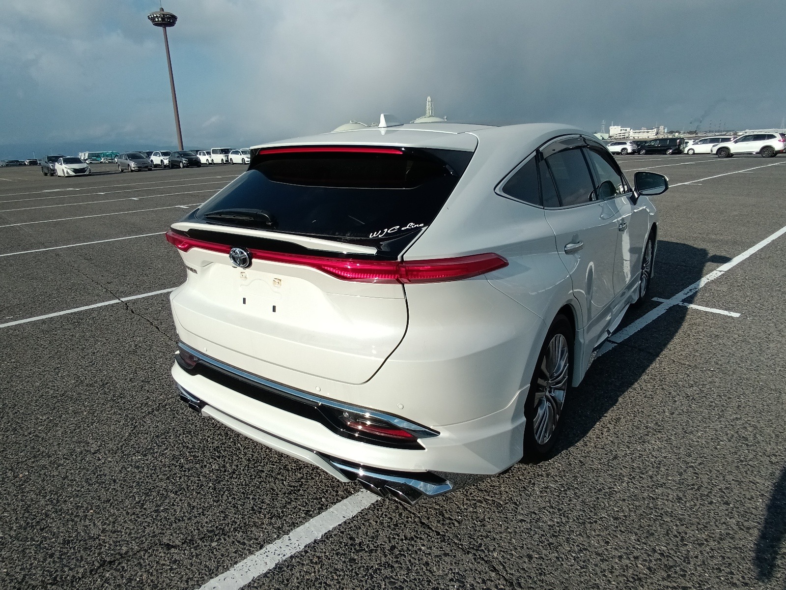 Toyota Harrier Z PKG
