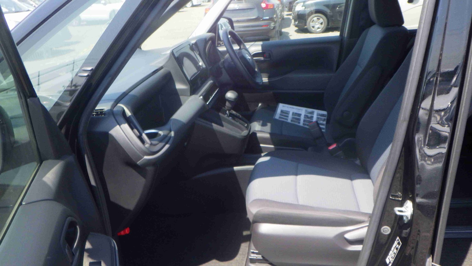 Toyota Noah X