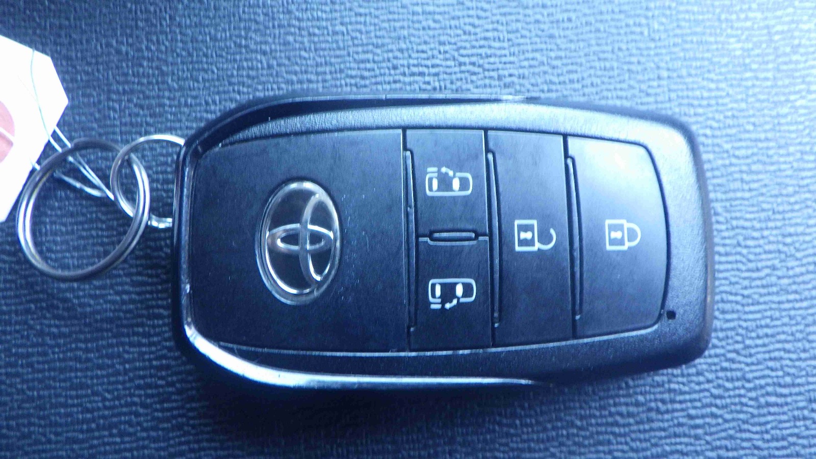 Toyota Noah X