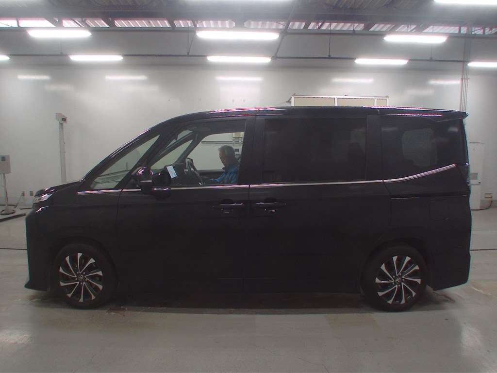 Toyota Voxy S-Z