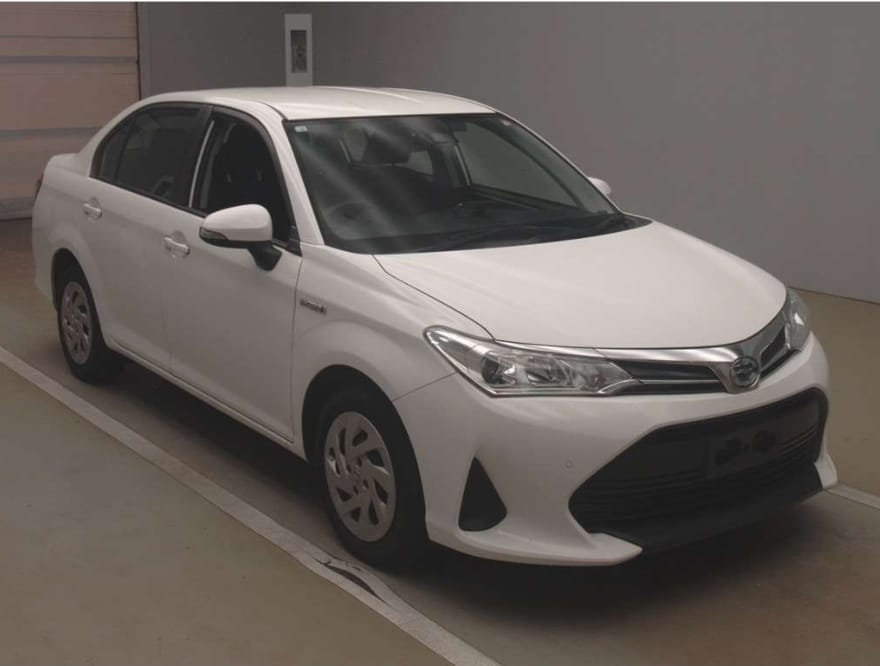 Toyota Axio EX